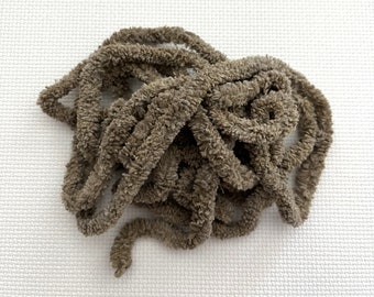 Walnut Petite Chenille Trim (PC-18) by Vintage NeedleArts ~ hand dyed 2 continuous yards