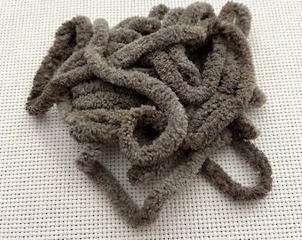 Milk Chocolate Petite Chenille Trim (PC-73) by Vintage NeedleArts ~ hand dyed 2 continuous yards