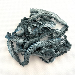 Agave Mini Pom Pom Trim (MPP-113) by Vintage NeedleArts ~ hand-dyed 2 continuous yards