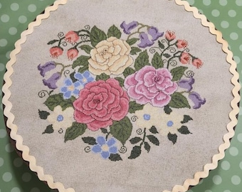 PDF Tammie's Roses cross stitch design pattern chart Vintage NeedleArts flowers red pink yellow rose bouquet spring garden