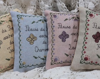 Flowers of provence Sachet Set