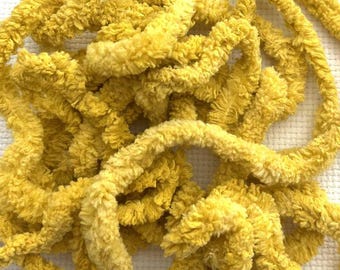 Saffron Petite Chenille Trim (PC-54) by Vintage NeedleArts ~ hand dyed 2 continuous yards