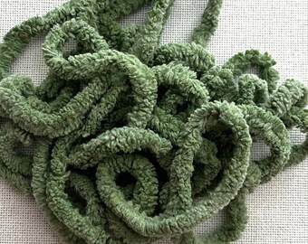 Rosemary Petite Chenille Trim (PC-74) by Vintage NeedleArts ~ hand dyed 2 continuous yards