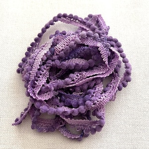 Orchid Mini Pom Pom Trim (MPP-85) by Vintage NeedleArts ~ hand-dyed 2 continuous yards