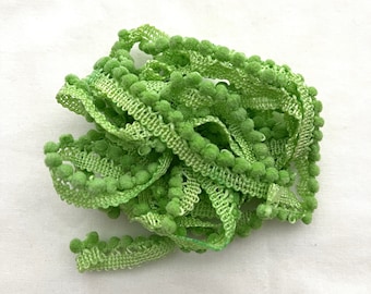 Shamrock Mini Pom Pom Trim (MPP-52) by Vintage NeedleArts ~ hand-dyed 2 continuous yards