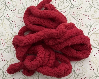 Scarlet Large Chenille Trim (LC-B) by Vintage NeedleArts ~ 2 continuous yards