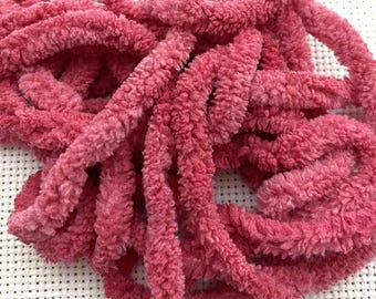 Raspberry Smash Petite Chenille Trim (PC-107) by Vintage NeedleArts ~ hand dyed 2 continuous yards
