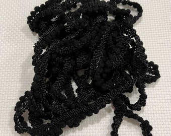 Coal Mini Pom Pom Trim (MPP-MAYS) by Vintage NeedleArts ~ 2 continuous yards