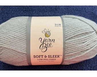 Yarn Bee Soft & Sleek Yarn (Viridescent) ~ soft machine washable 100% low pill acrylic
