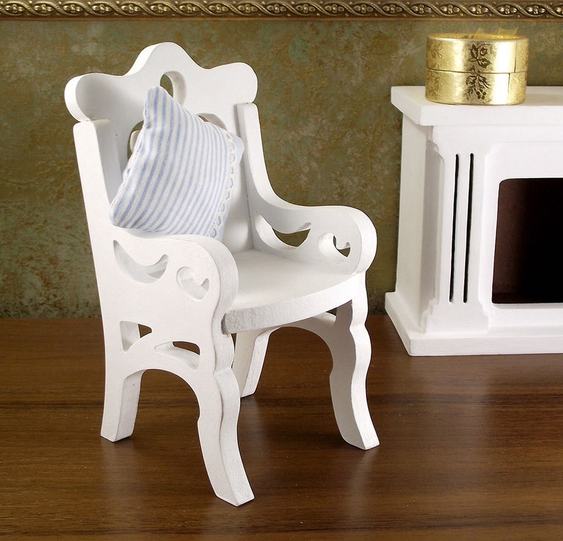 doll armchair