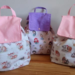 GIRL&#39;S BACKPACK, lined in cotton