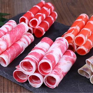 Rollo de carne de res falsa, ingredientes de olla caliente de cordero simulados, modelo de rebanadas de cordero, decoración de hotel