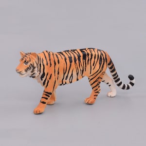 Animal Model,Simulated Wild Animals,Tiger ,Lion ,Rabbit Model Children&#39;s Toys, Table Decoration