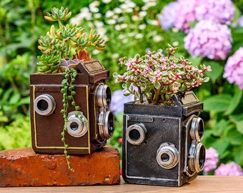 Resin Creative Retro Camera Succulent Pot for Home Decration,Indoor Succulent Planter,Plant Pot,Flower Vase,Flowerpot Birthday Gift
