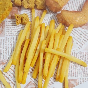 Simulated French fries Model Decoration Fake Food Model Food Props Kitchen Decoration Kid&#39;s Toy