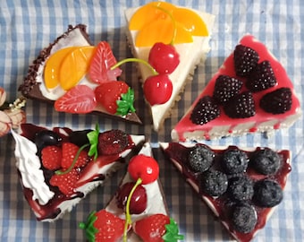 Fake Fruit Triangle Cake,Simulated Dessert Cream Cake,Food Model Props,Baking Shop Decoration