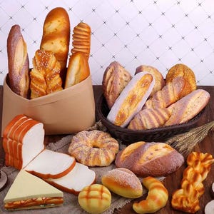 Pan de centeno artificial, tostada de pastel suave y fragante simulada, palito de dharma, modelo de comida, decoración de tienda