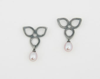 Boucles d’oreilles NARZISSE,Argent,Perles,Clous faits à la main,Barbara Weiss