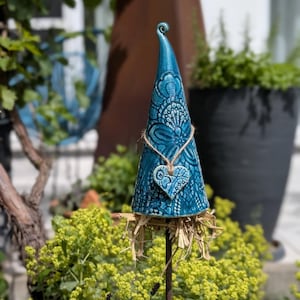 Ceramic fence sitters, ceramic insect hotels, garden ceramics, autumn garden decorations, plant stakes, pottery garden decorations, garden steles