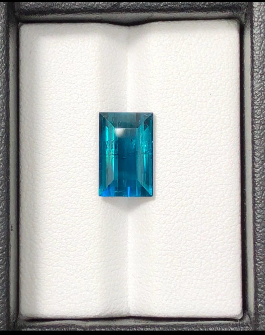 インディゴライト トルマリン アフガニスタン産 ブルートルマリン［AT-1］ インディゴライトトルマリン 1.732ctルース