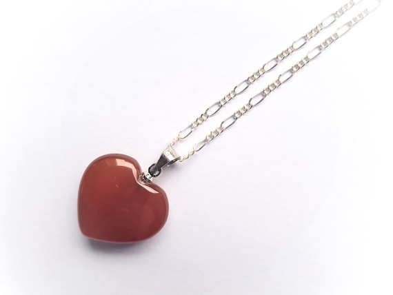 Karneol Herz Anhänger 20 mm x 26 mm, silberfarbene Anhängerschlaufe, roter Karneol, Geschenk für sie,