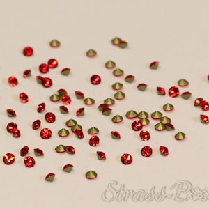 Chaton SS8 / PP17 2.3 -2.4 mm LIGHT SIAM Strass Strass Strass