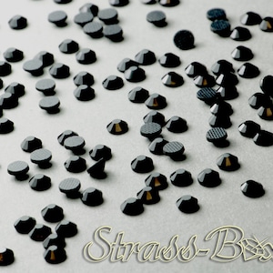 JET SS16 Hotfix Basic Rhinestones Schwarz / Black