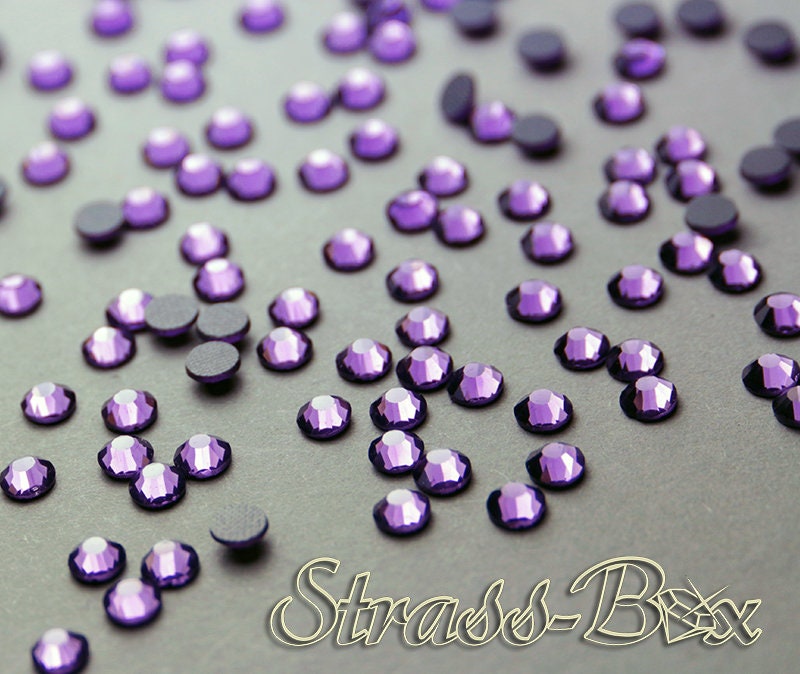 VIOLET SS20 Hotfix DMC Rhinestones Purple