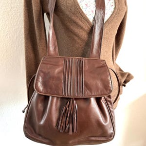 Italiaanse Designer schoudertas, echte leren schoudertas, bijzonder zachte leren tas, Made in Italy merk SERENA