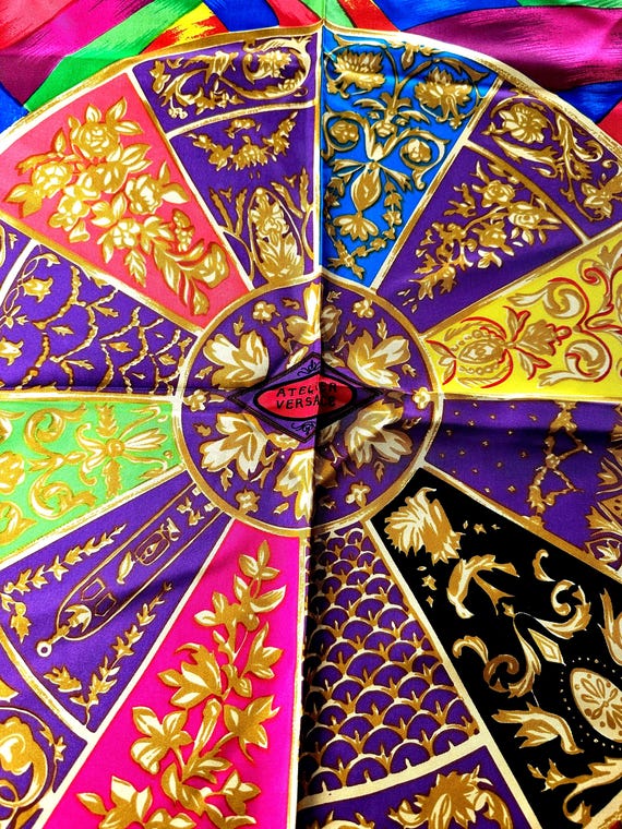 Atelier VERSACE Scarf Vintage 1980s Silkscarf, Pure Silk, Colorful