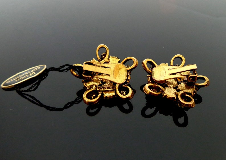 Florenza signed pale pink glass and rhinestone dark goldtone metal 3.2 cm \u00d8 vintage clip Earrings total 17 Grams in very good condition