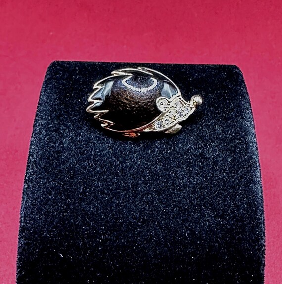 Hedgehog Tie Pin Brooch Beautiful black enameled … - image 8