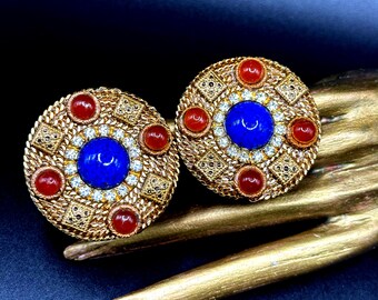 Etruscan Revival Clip-on Earrings with Agate Gemstones, Glass Cabochon & Rhinestone Decorated, Fantastically Beautiful Vintage 1960s Clip Earrings - 4.5 cm Ø