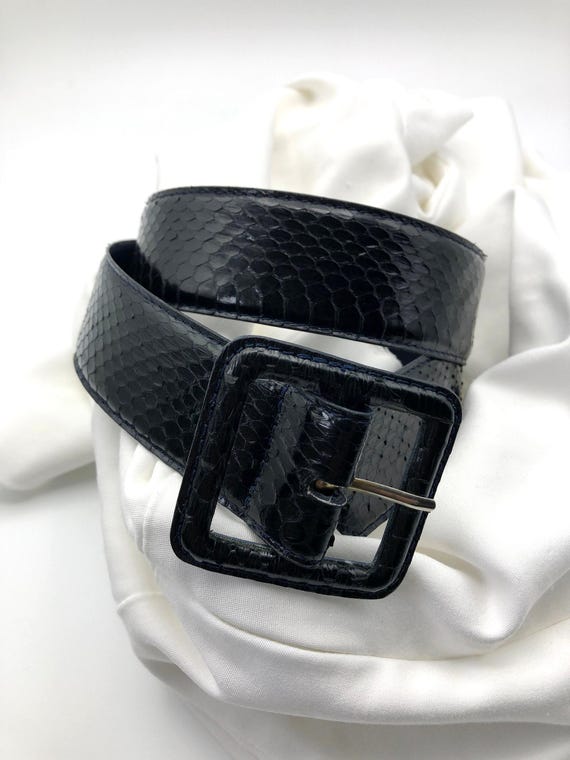 Vintage Snakeskin Belt Black Genuine Snake Leather Ladies XS  display picture 1