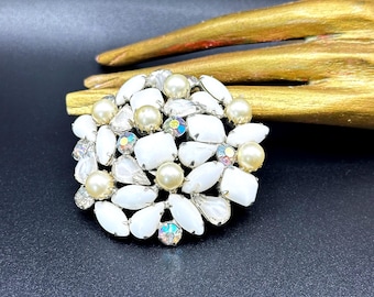 White glass bead brooch, Givre and Aurora Borealis rhinestone-embellished, wonderful Art Nouveau era 1950s bridal brooch, rare vintage find