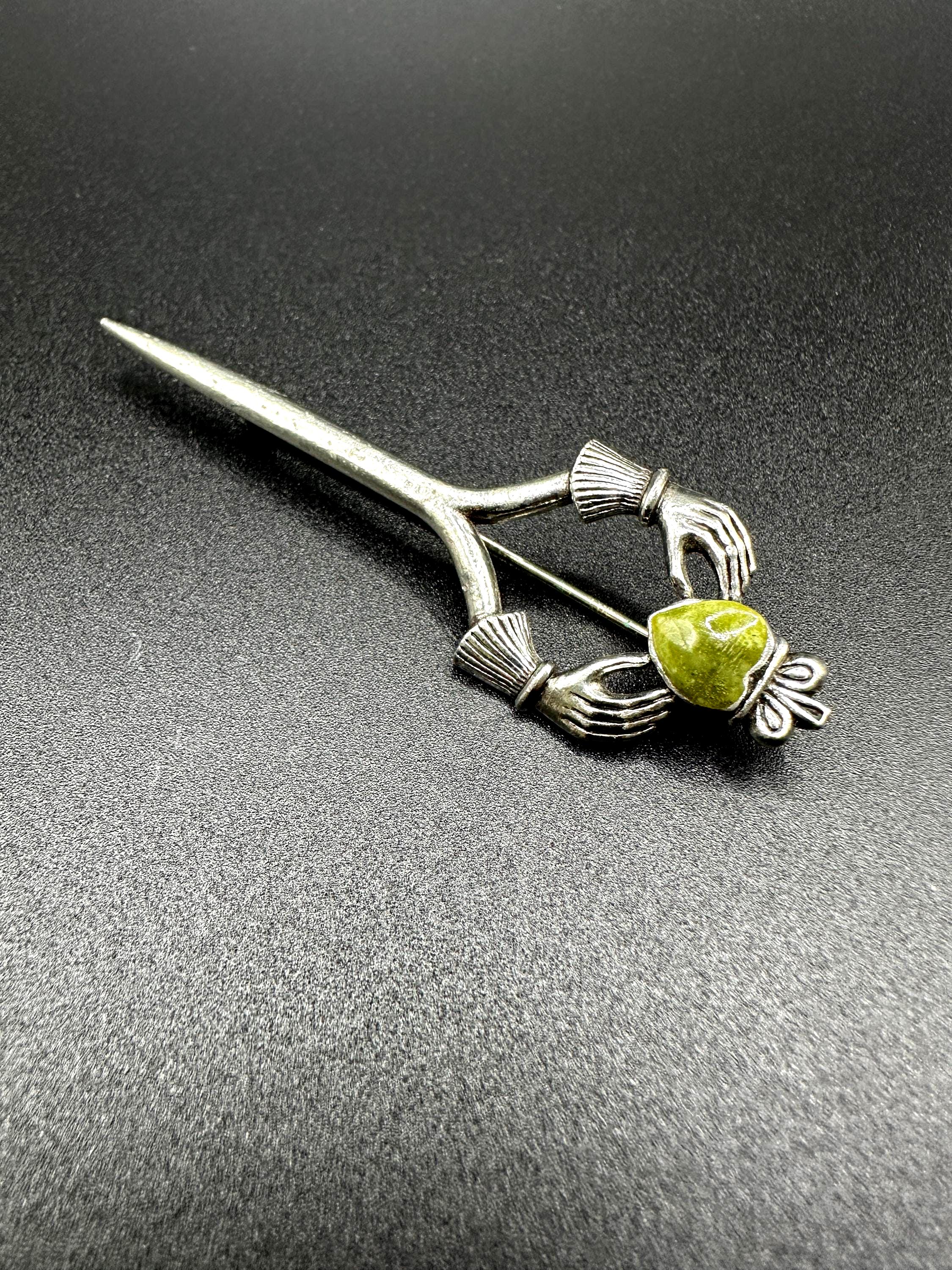 Che Cos'&egrave; Un Anello Claddagh E Come Indossarlo