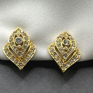 Rhinestone decorated ear clips, high-quality vintage 80s-1990s clip earrings, classically elegant and beautifully decorative