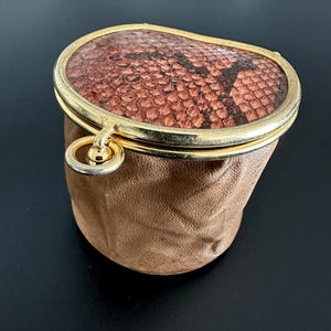 genuine snakeskin wallet case vintage expanding pouch wallet, RAR, rare vintage find