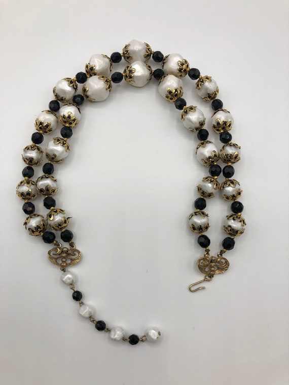 DEAUVILLE necklace vintage white uneven faux baro… - image 9