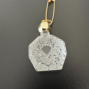 香水瓶ブローチチャーム針装飾ヴィンテージペンダントルーサイトプラスチック製