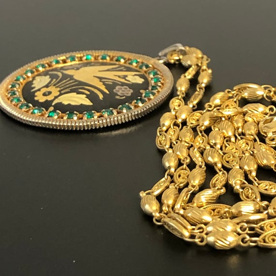 Damascus chain gold deals