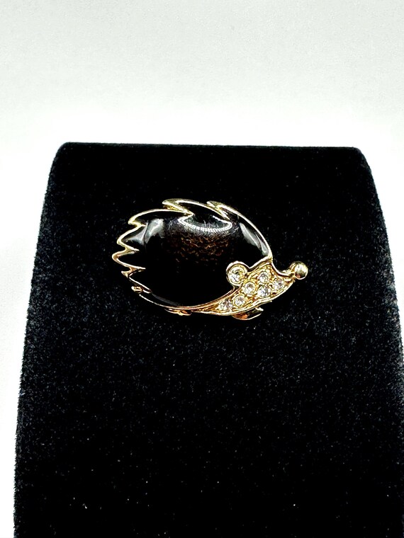 Hedgehog Tie Pin Brooch Beautiful black enameled … - image 3