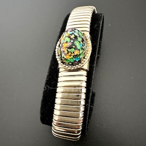 Pegasus CORO bracelet confetti glass cabochon decorated, designer CORO signed, elastic vintage 1960s stainless steel bracelet, RARE