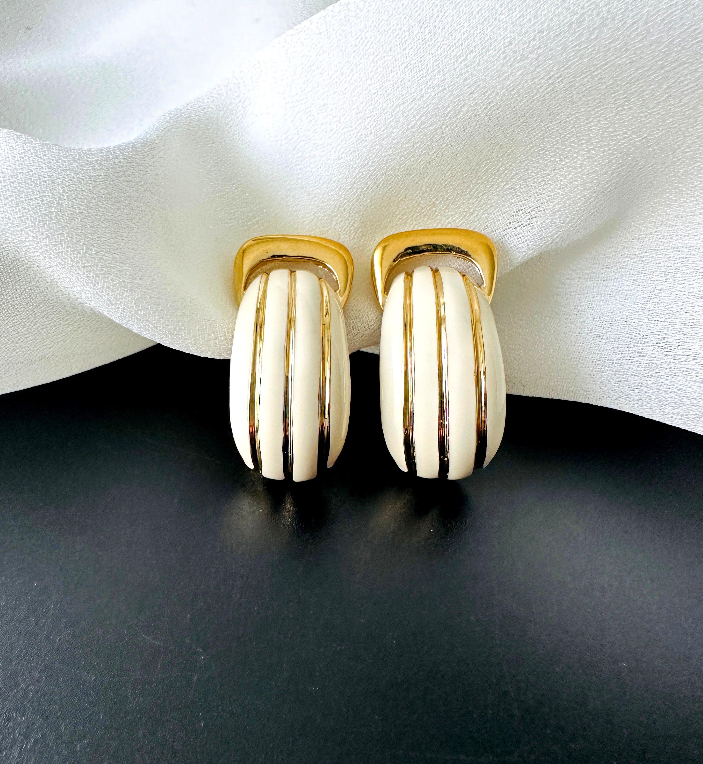 Boucles D'oreilles à Clips Vintage En Forme De Poire émail Beige Doré - Occasion