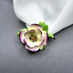 1950s Porzellan Blumen Brosche feines englisches Porzellan Vintage Made in England Cara China Staffordshire signed porcelain flower brooch