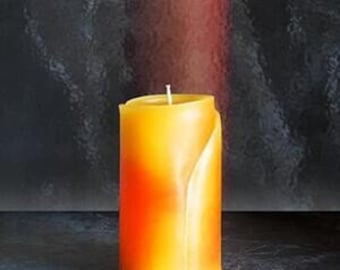 100 & Handarbeit Wickelkerze in orange-gelb, dicke Kerze, große Kerze, gerollte Kerze