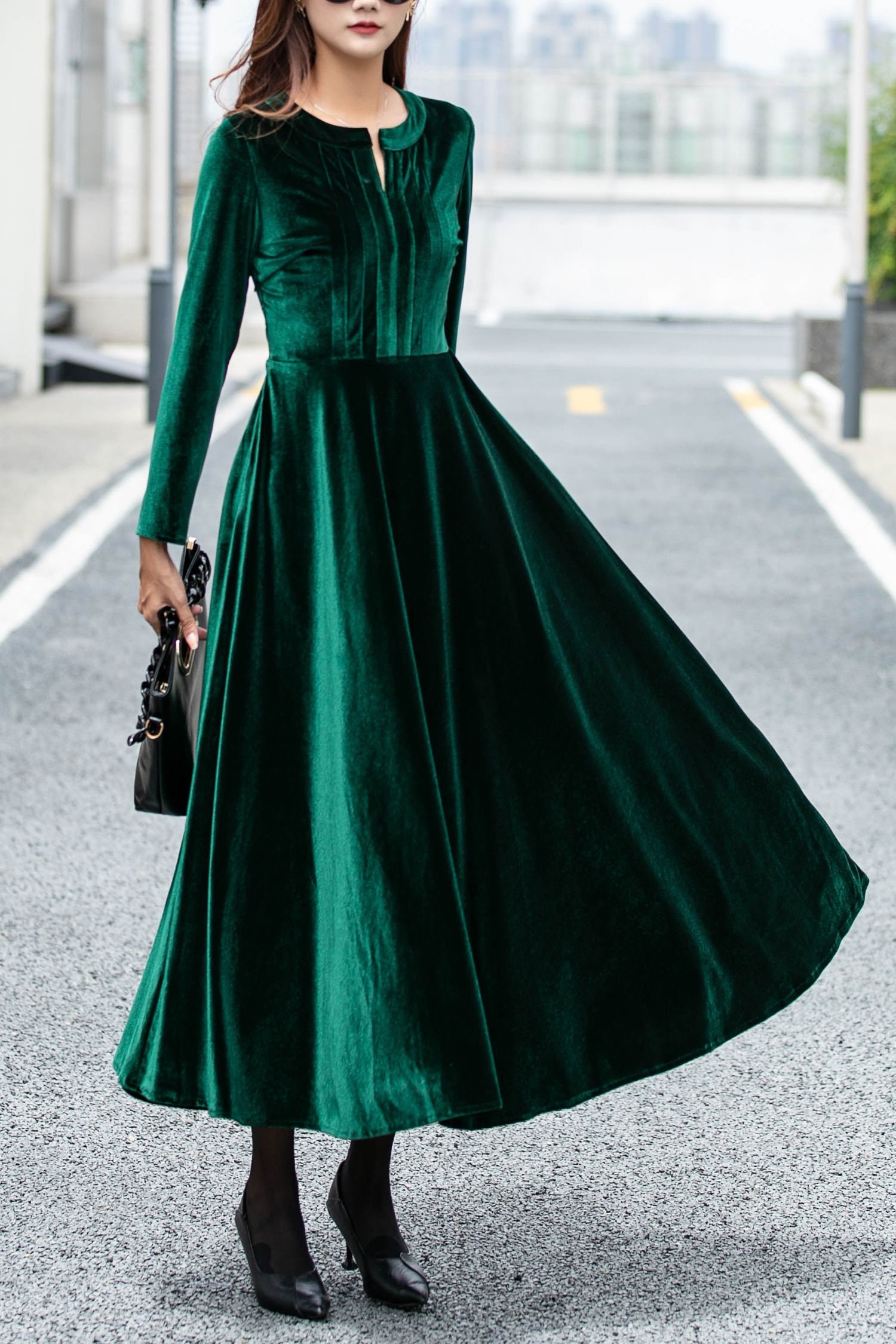 velvet long sleeve swing dress Women's Velvet Long Sleeve Short Dress Square Neck Velour Loose Swing Short  Party Dress Wedding Guest at Amazon Women's Clothing store