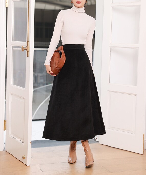 Black Midi Swing Wool Skirt 3900 Black Midi Swing Wool Skirt 3900