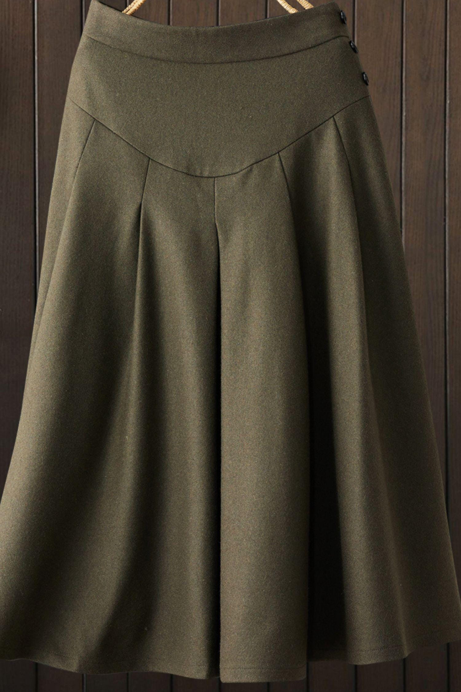 スカート crank Layered Wool Pleated Skirt crank Layered Wool