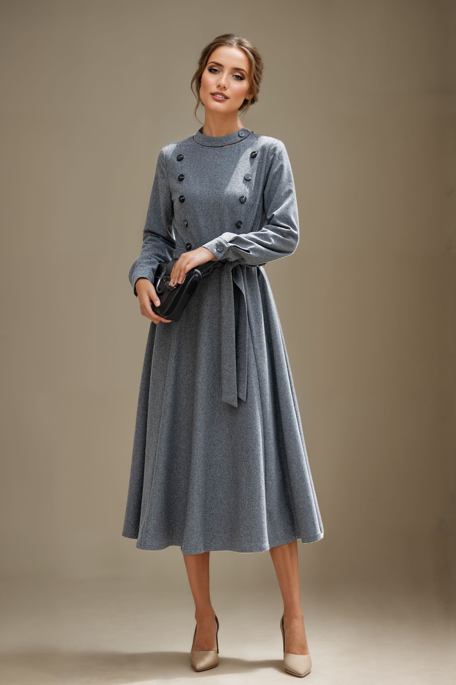 LIMI feu WOOL SQUARED HEM DRESS チャコールグレー LIMI feu/リミフゥ/ DOUBLE SATIN SQUARE PANNEL DRESS